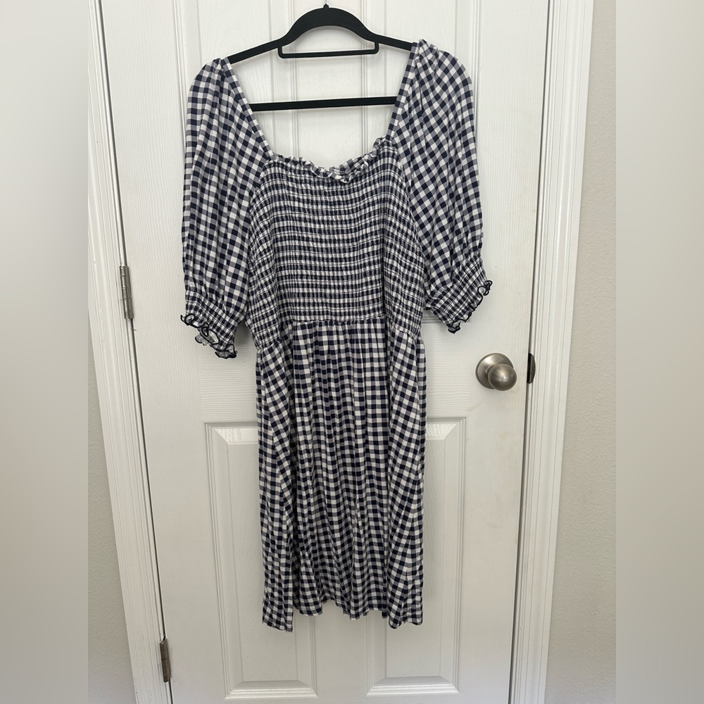 Draper James Jo Dee in Gingham Nassau Navy